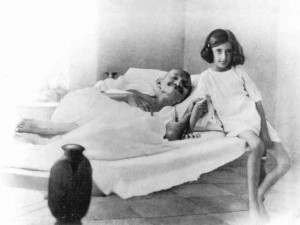 gandhiwith_indira_gandhi